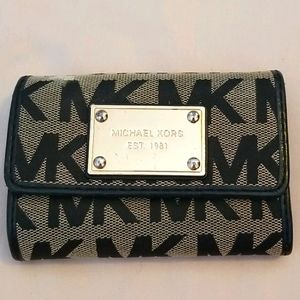 Michael Kors keychain wallet